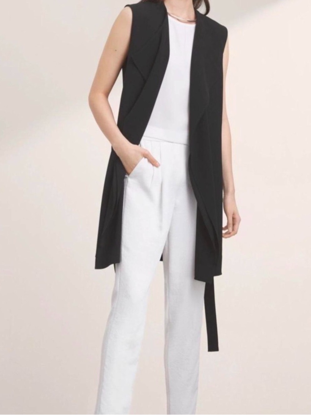 Aritzia Babaton Marcelo Sleeveless Black Belted Vest XS Japanese Crepe Modern